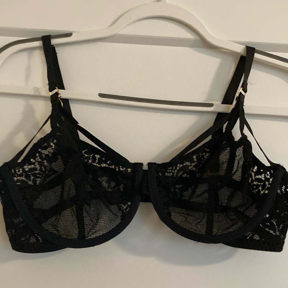 Victoria Secret bra